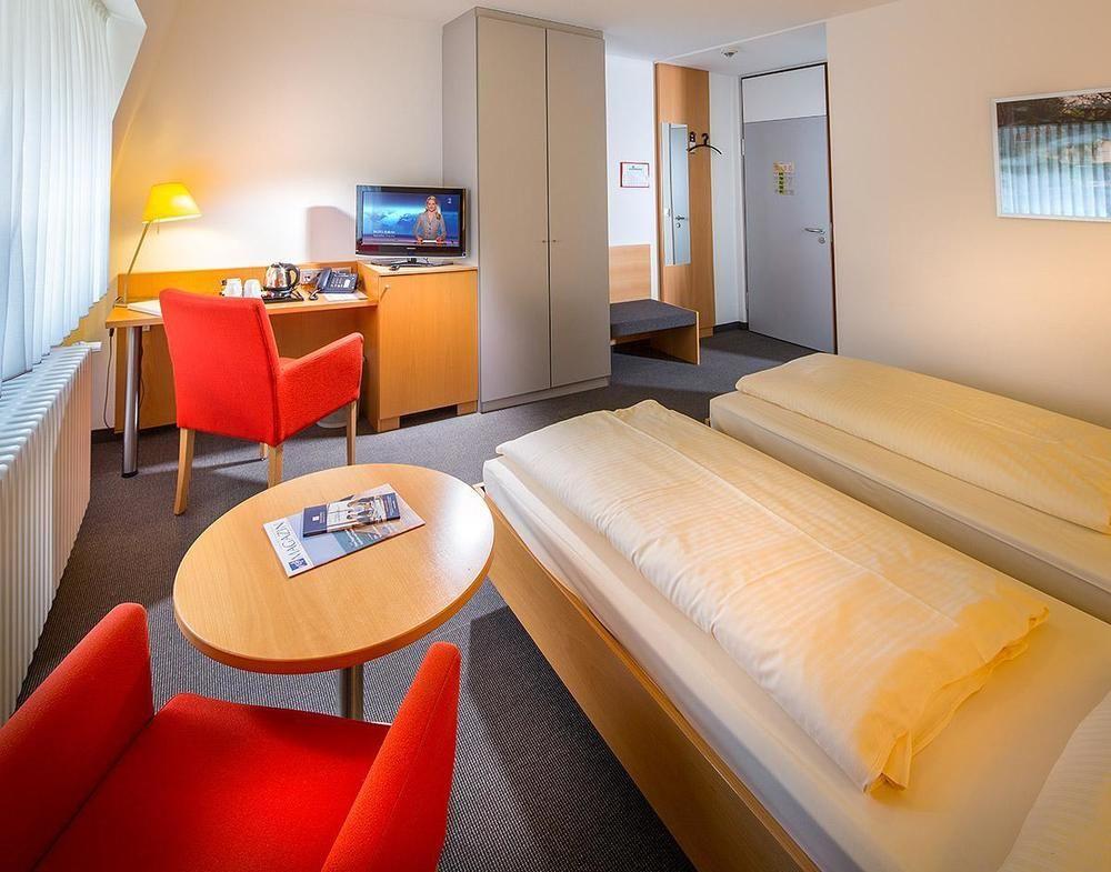 Hotel Spenerhaus Frankfurt am Main Buitenkant foto