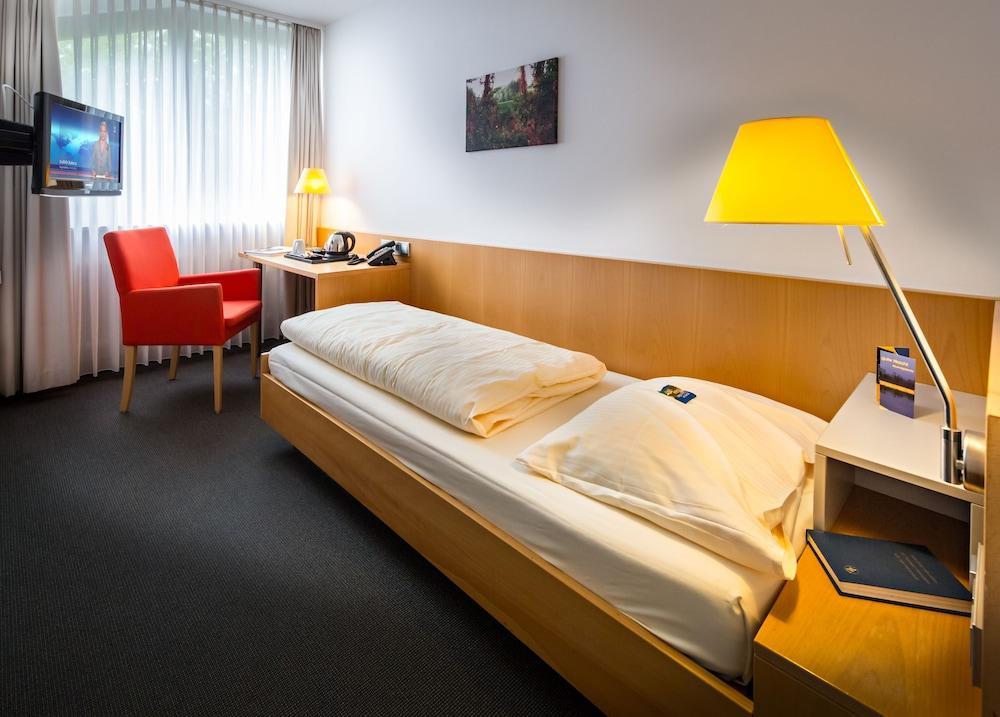 Hotel Spenerhaus Frankfurt am Main Buitenkant foto