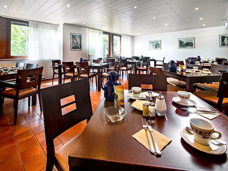 Hotel Spenerhaus Frankfurt am Main Buitenkant foto